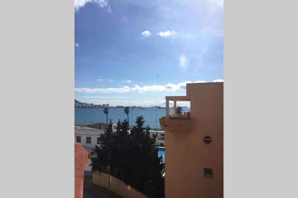 Apartamento Duplex con vistas al mar La Línea de la Concepción Exterior foto